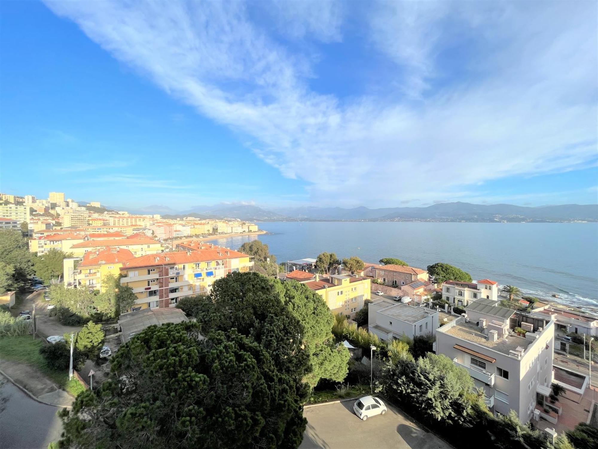Appartement Vue Mer Carmino Ajaccio Ajaccio  Bagian luar foto